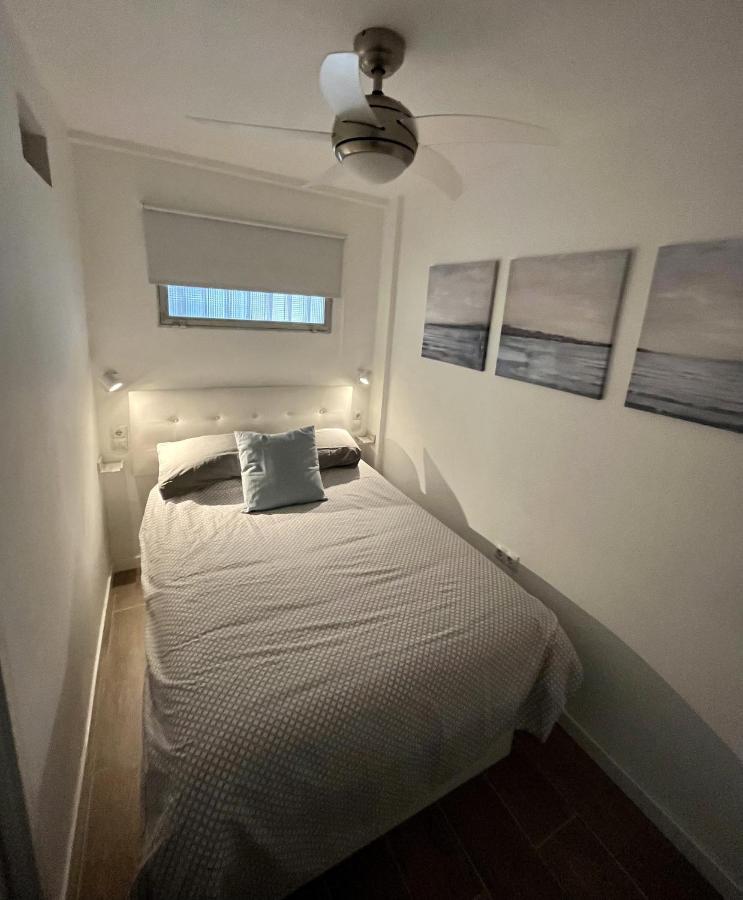 Tar11D: Sea View Studio with Smart TV in City Center Torremolinos Exterior photo